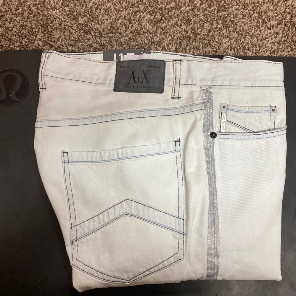 NWT Armani Exchange Jeans (36/33)